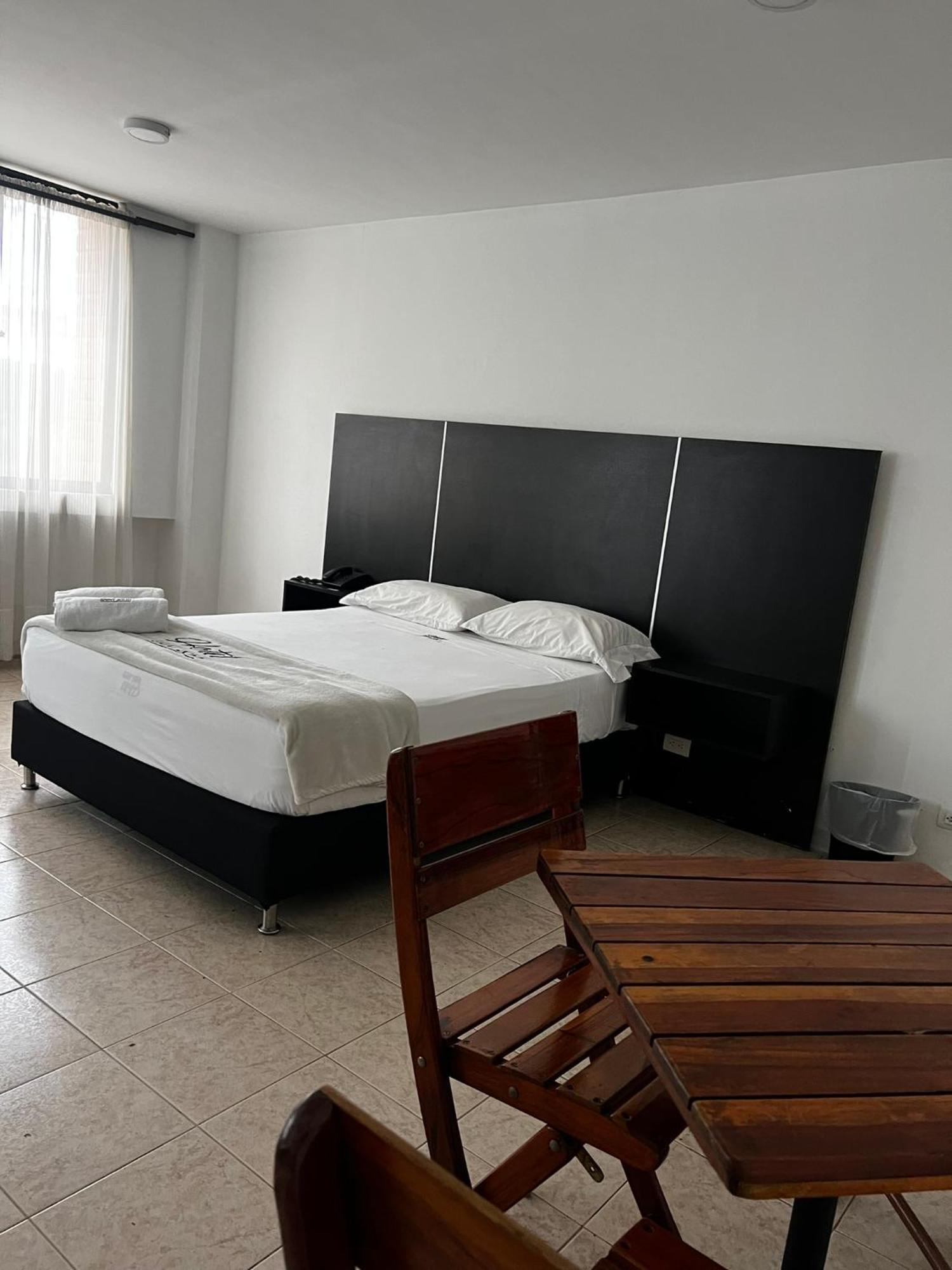 מדיין Hotel Saint John מראה חיצוני תמונה