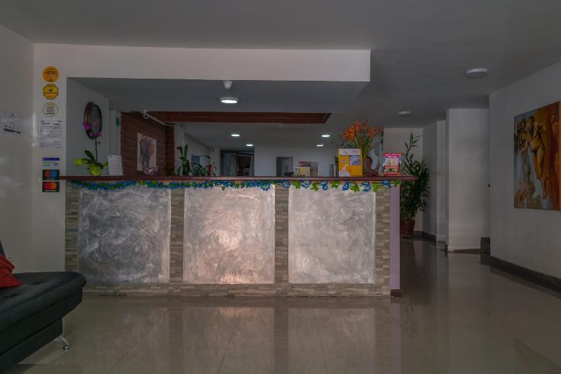מדיין Hotel Saint John מראה חיצוני תמונה