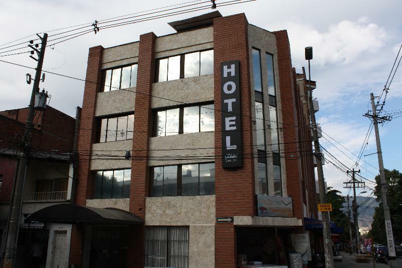 מדיין Hotel Saint John מראה חיצוני תמונה