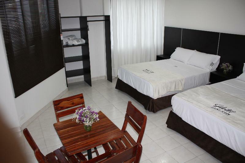 מדיין Hotel Saint John מראה חיצוני תמונה